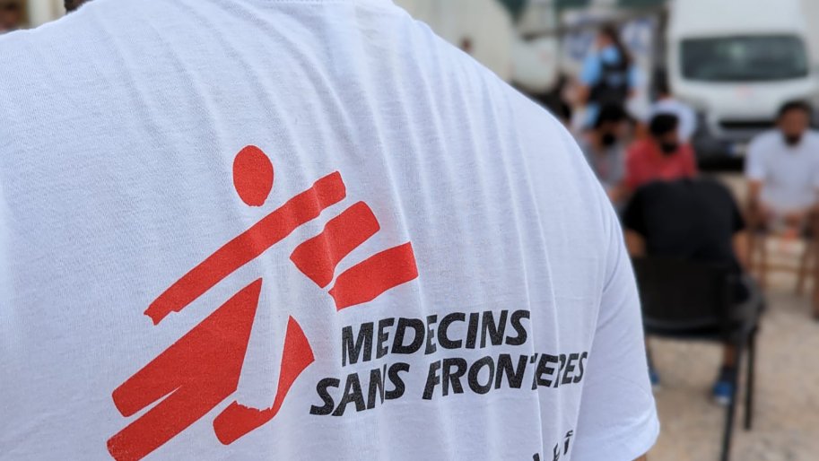 Unsere Teams leisten in Malakas medizinische Nothilfe für 87 der 104 Überlebenden des Schiffsunglücks. Griechenland, Juni 2023.