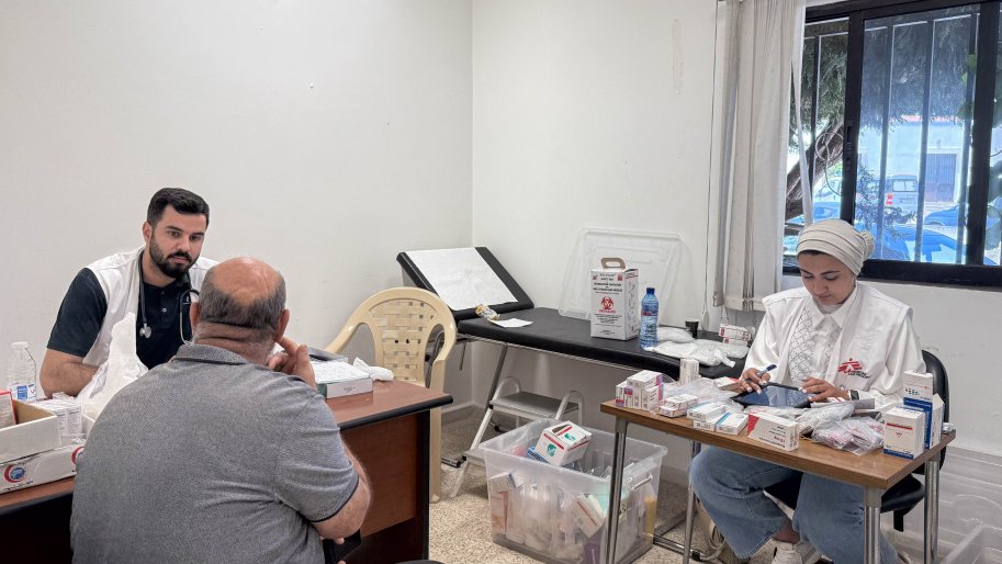 Clinique mobile de Médecins Sans Frontières dans le gouvernorat de Nabatiyé, le plus durement touché par la guerre.