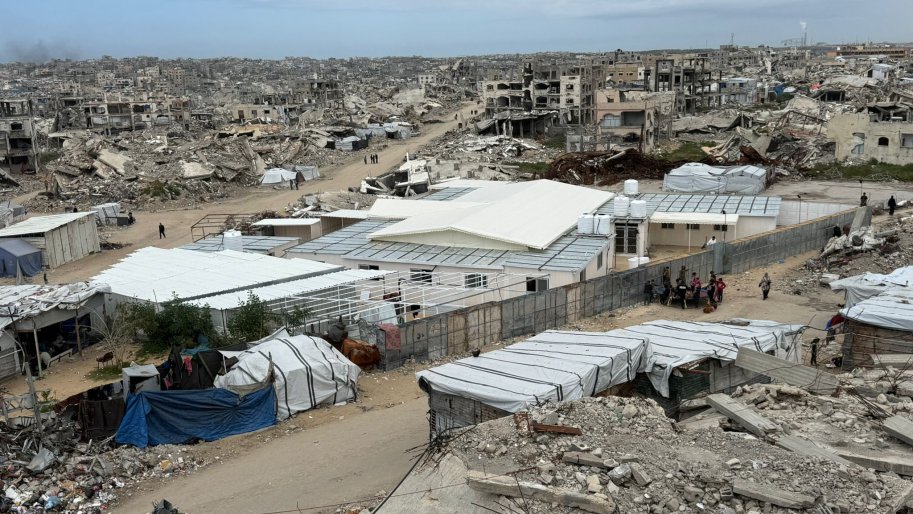 Centre de soins de santé primaire de Jabalia : Nos équipes sur place dispensent des soins de santé primaires aux habitants du quartier.