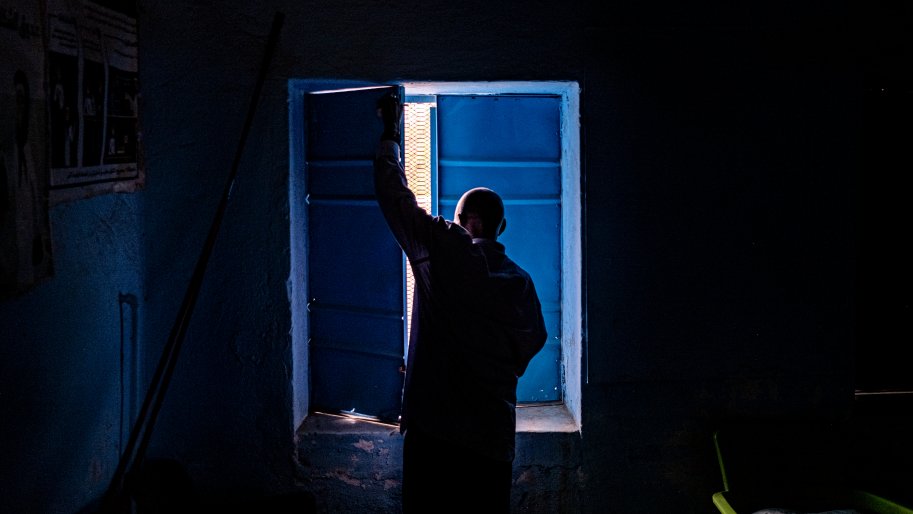 Vivre dans l'ombre des coupes budgétaires dans l'aide humanitaire