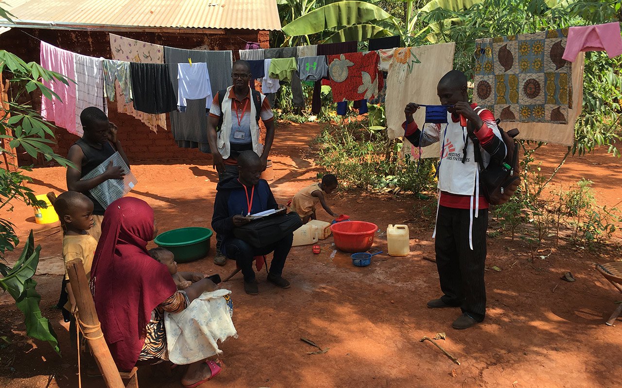 Georges mit seiner Familie. 7. Juni 2020 in Nduta, Tansania