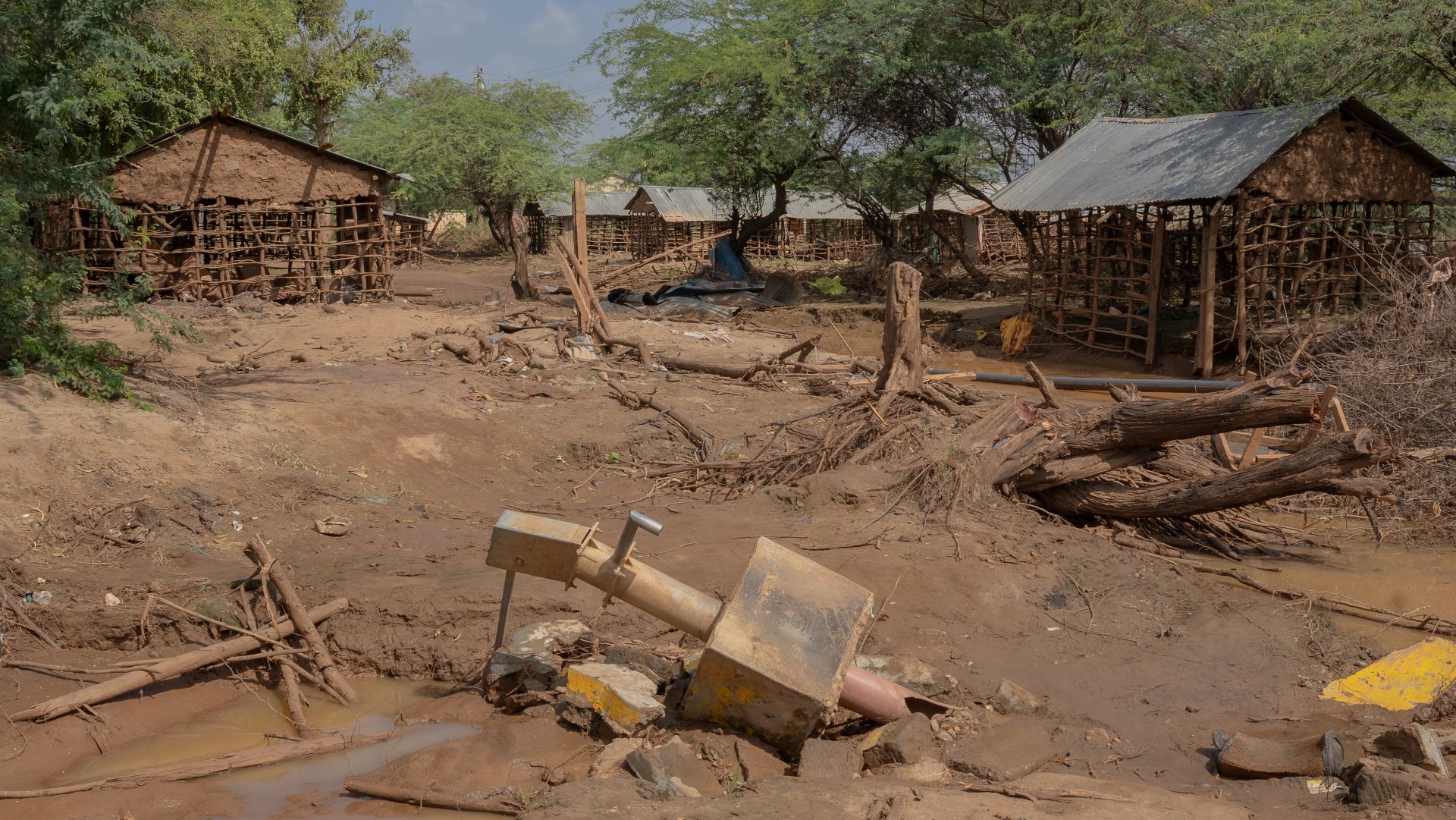 Ein Brunnen, der von den Überschwemmungen zerstörter wurde, im stark betroffenen Dorf Ziwani. Kenia, 20. Dezember 2024.