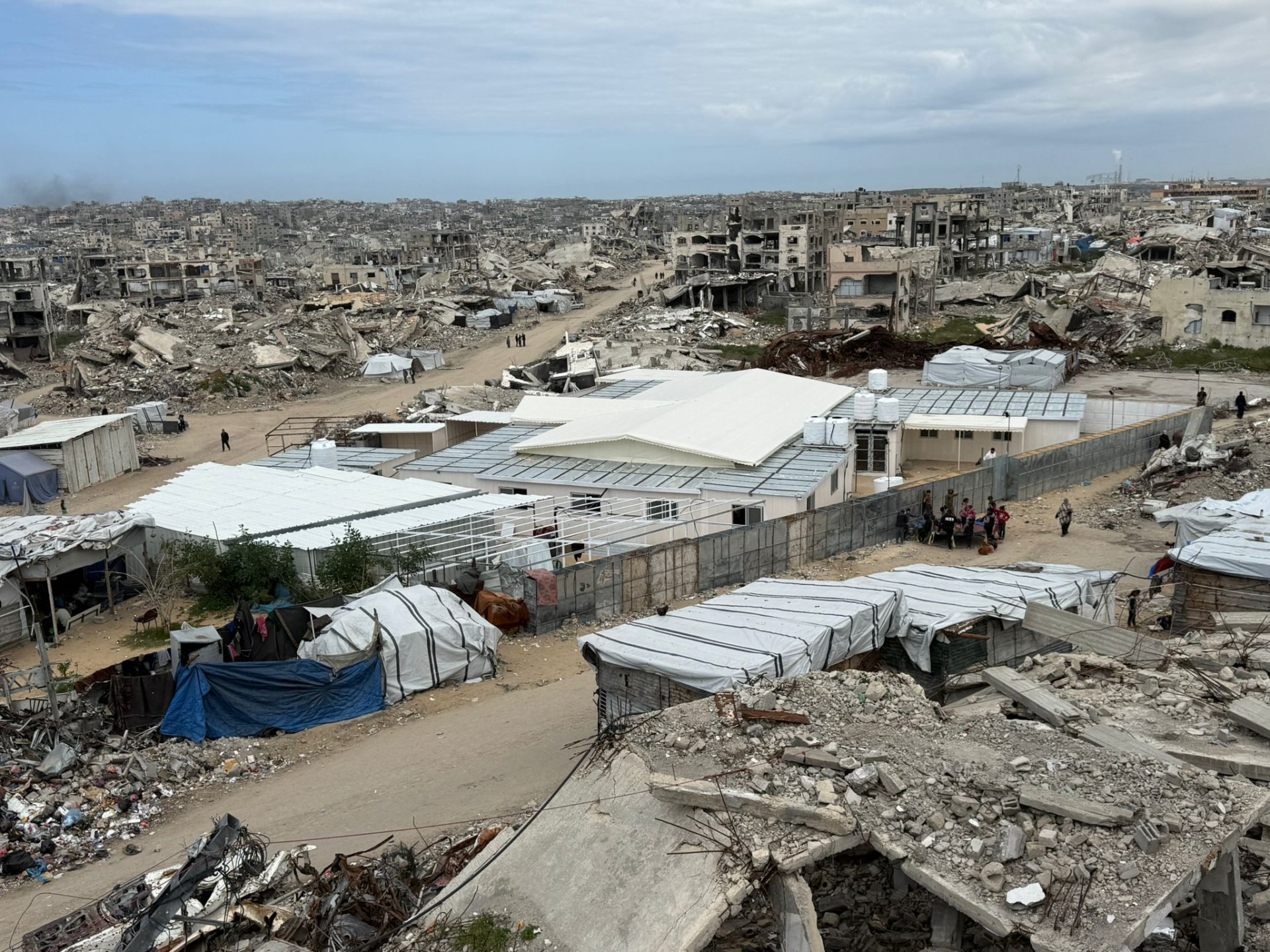 Centre de soins de santé primaire de Jabalia : Nos équipes sur place dispensent des soins de santé primaires aux habitants du quartier.