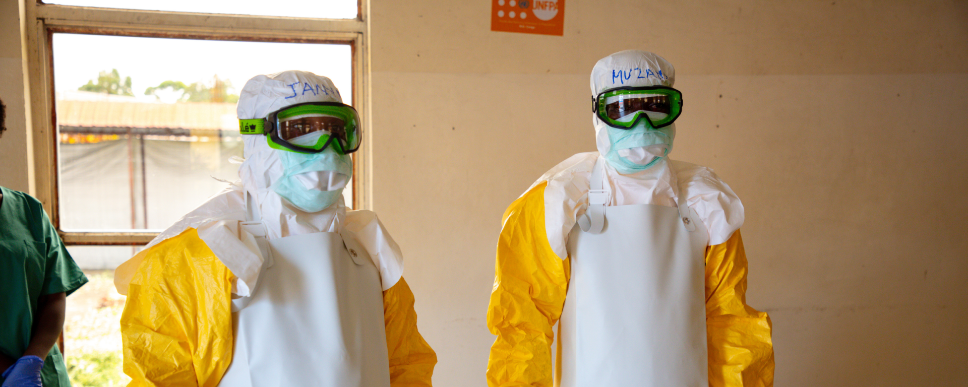 Die Teams von Ärzte ohne Grenzen haben das Personal des Kyeshero-Krankenhauses in Goma in den Arbeitsmethoden im Zusammenhang mit einer Ebola-Epidemie geschult.