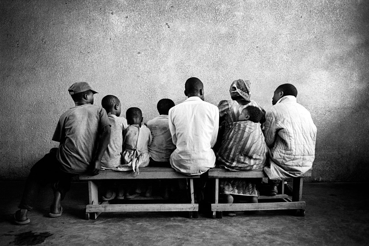 Enregistrement d'une famille de réfugiés dans le camp de Lushebere au Nord Kivu, République démocratique du Congo, 2008. 
