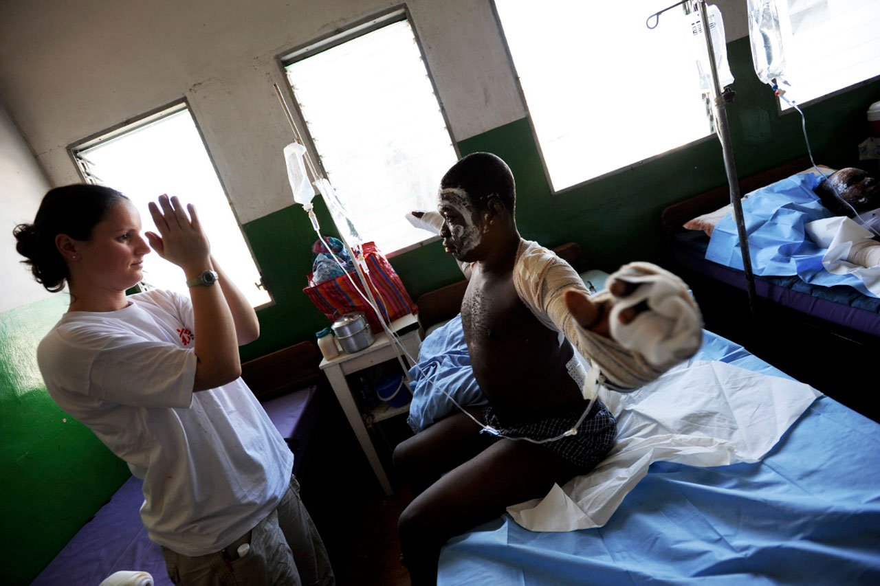 Physiothérapie, Haïti, 21 janvier 2010.