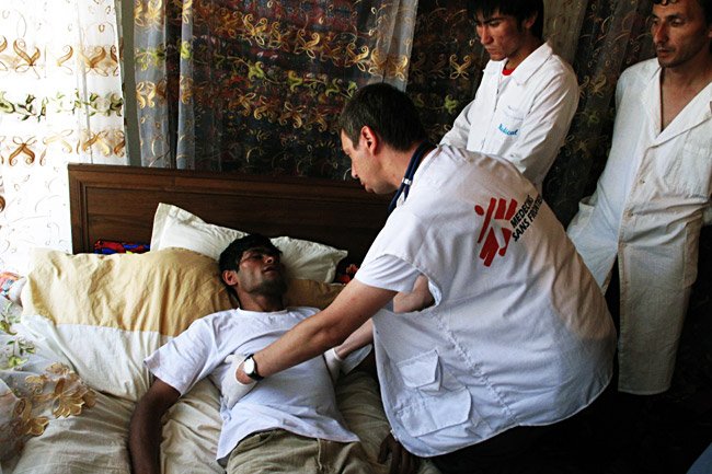 MSF fournit un soutien médical aux structures de santé locales près de la frontière Ouzbékistan-Kirghizstan, Kirghizstan, 2010 