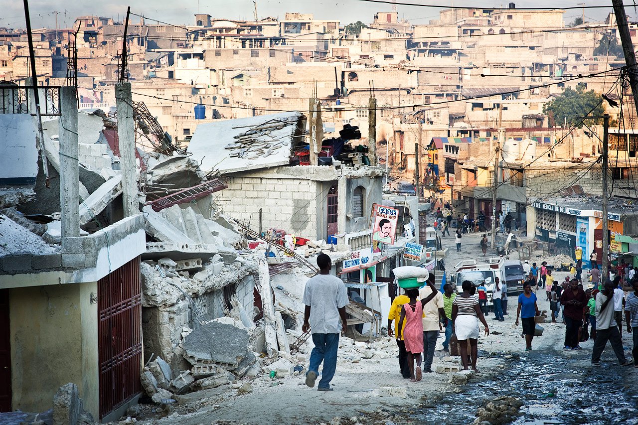 Le centre de Port-au-Prince en ruine après le séisme qui a frappé Haïti il y a une année, le 12.01.2010.