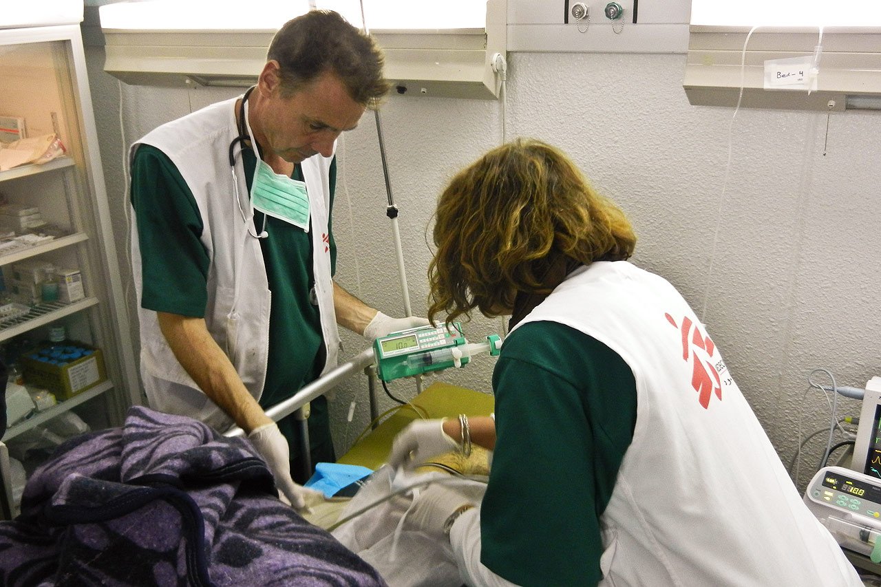 MSF travail à l’hôpital  de Zintan depuis le 30 avril. Une centaine de bléssé de guerre on été admis.