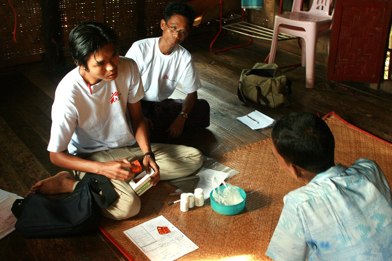 À Dawei, où vivent de nombreux travailleurs migrants, MSF dirige une clinique de traitement du VIH/sida.