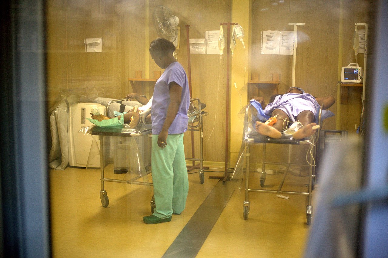 Depuis le séisme, quatre hôpitaux ont été construits afin de répondre aux urgences médicales d’un bassin de population de plus de deux millions d’habitants.