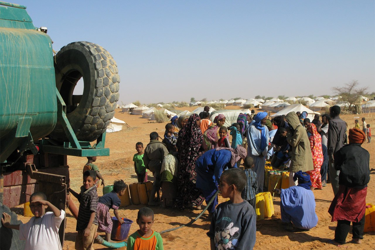 A l’heure actuelle, les 57 000 réfugiés doivent partager 100 latrines et ils disposent chacun de 9 litres d'eau par jour.