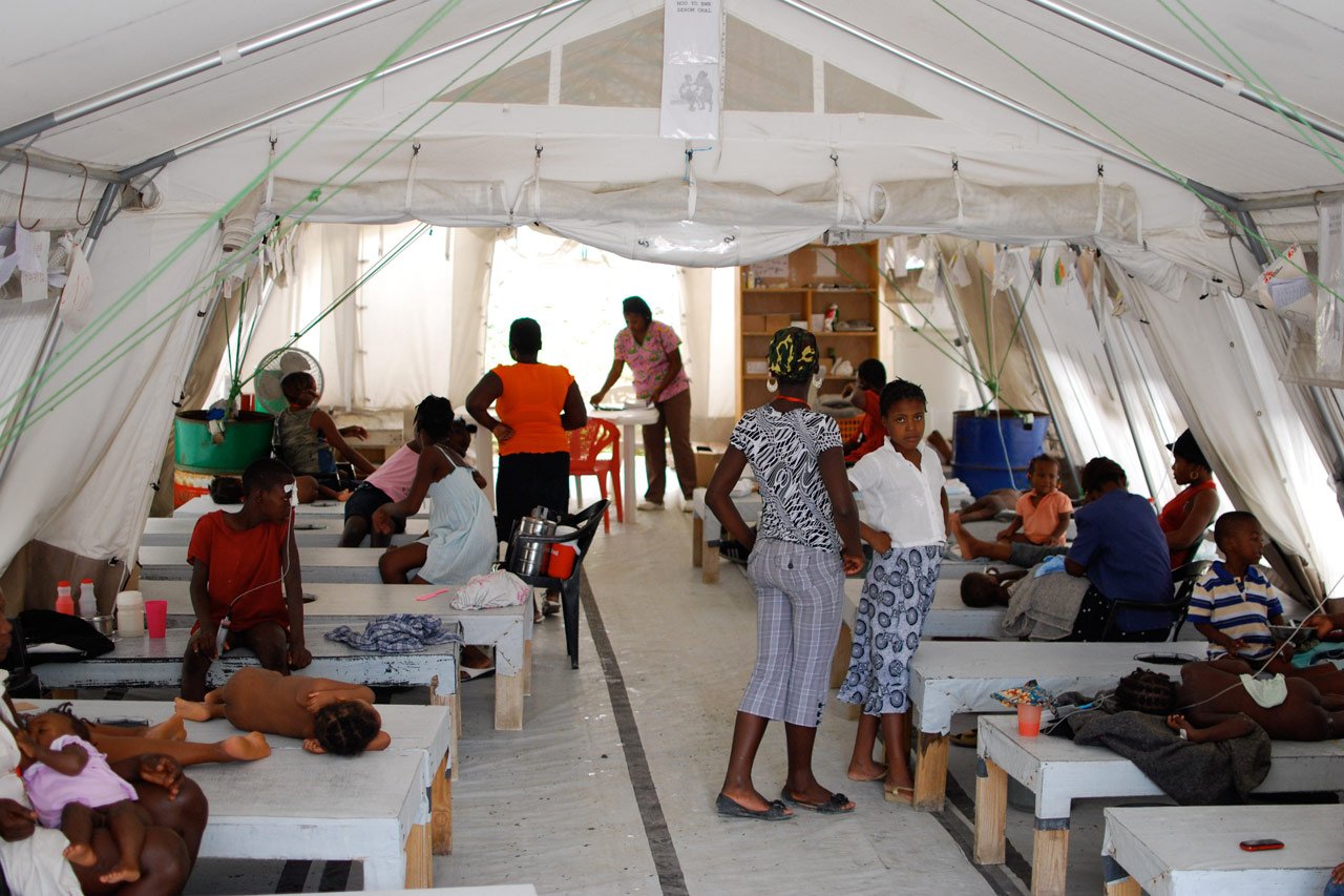 Depuis les premiers cas identifiés en octobre 2010, plus de 500 000 Haïtiens ont contractés le choléra.