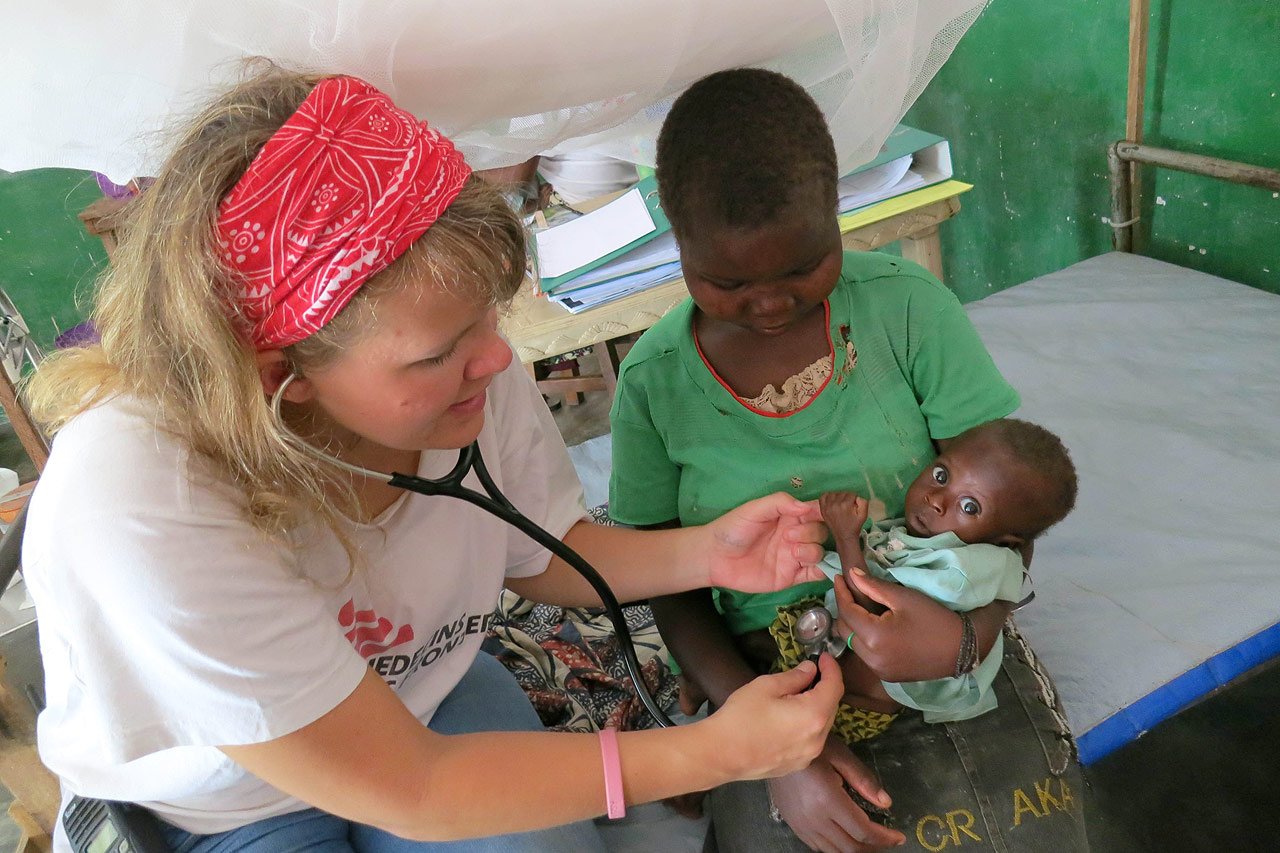 MSF continue d’œuvrer à l’hôpital de Shamwana en dépit des conflits incessants et des conditions de sécurité de plus en plus mauvaises.