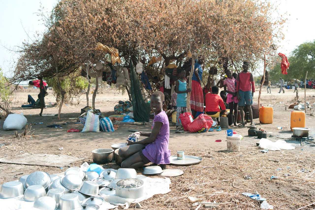 En deux semaines seulement, plus de 75 000 personnes sont arrivées dans la ville d’Awerial, en emportant avec eux les biens qu’ils ont pu sauver.