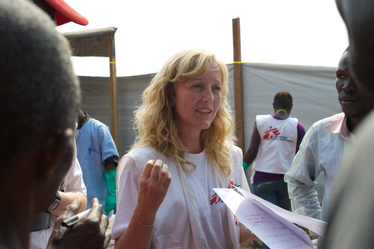 Lindis Hurum, coordinatrice d'urgence, dans le camp de Mpoko à l'aéroport de Bangui.