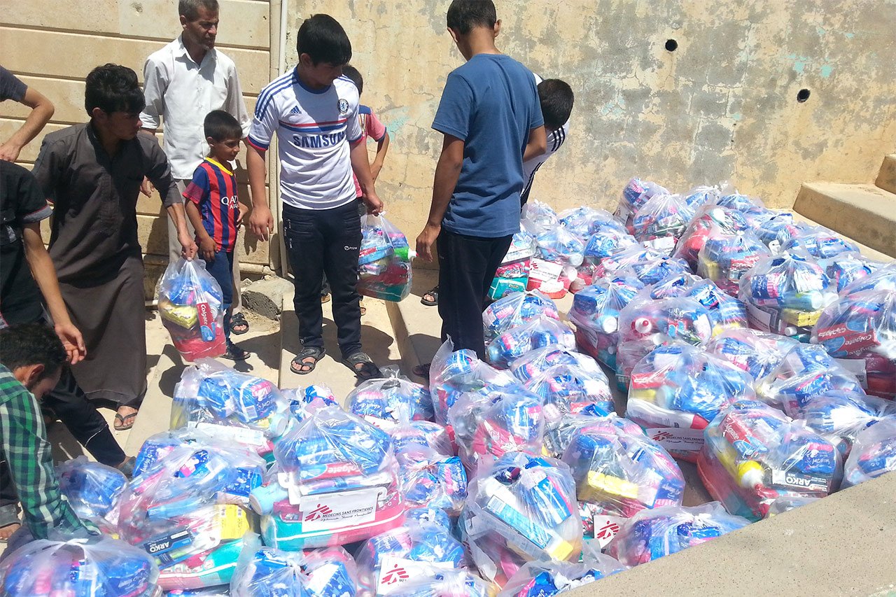 Malgré la situation sécuritaire très volatile, les équipes de MSF ont distribué, ce dimanche 15 juin, des biens de première nécessité à quelques 250 familles de Bashika
