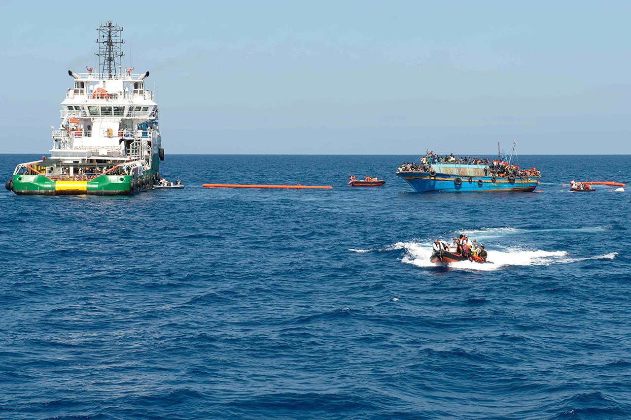 MSF a décidé d’intervenir en mer Méditerranée lorsque l'assistance aux bateaux en détresse a été réduite.