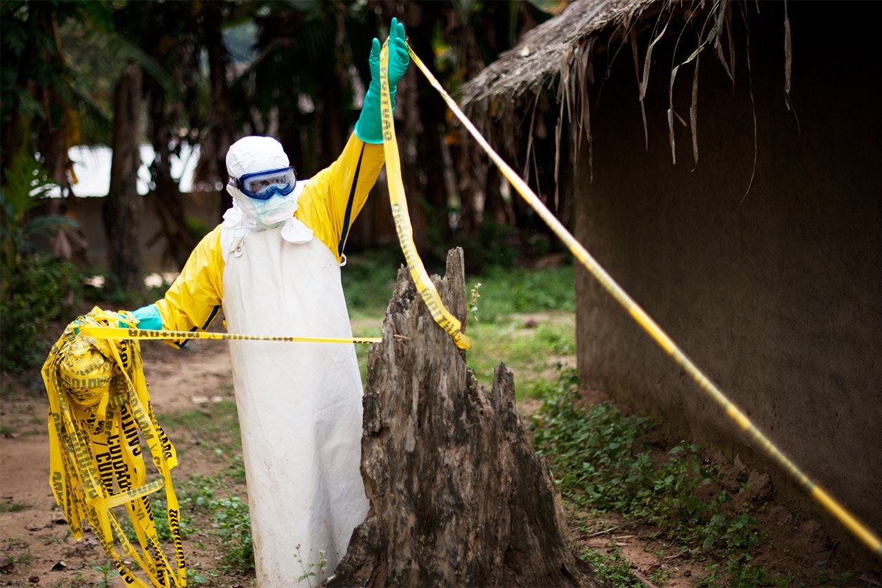 Ebola: Nous devons tous apprendre de cette expérience pour améliorer notre réponse aux épidémies futures et aux maladies négligées.