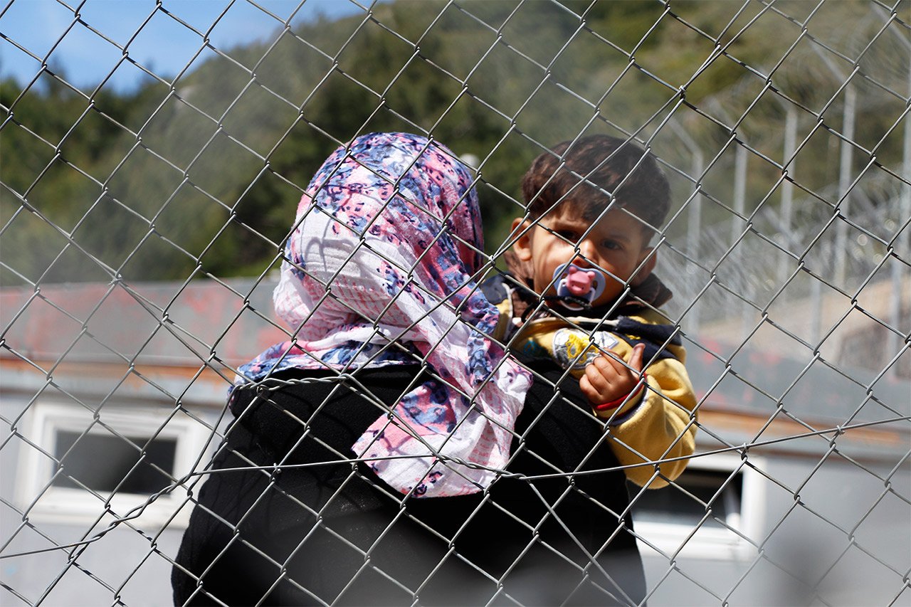 Alors que nous assistons au plus important phénomène migratoire de ces dernières décennies, l’Europe recule ainsi devant ses obligations légales et morales.