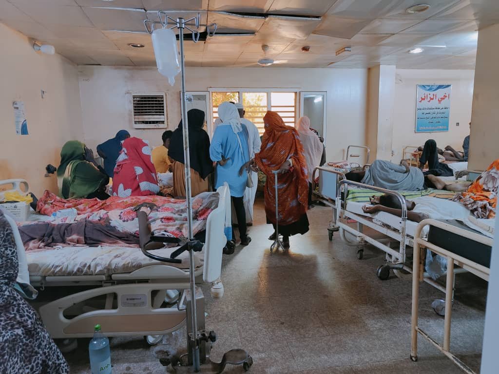 Behandlungen von Patient:innen im Al Nao-Spital, in dem wir Unterstützung leisten. Omdurman, nordwestlich von Khartum. August 2023.