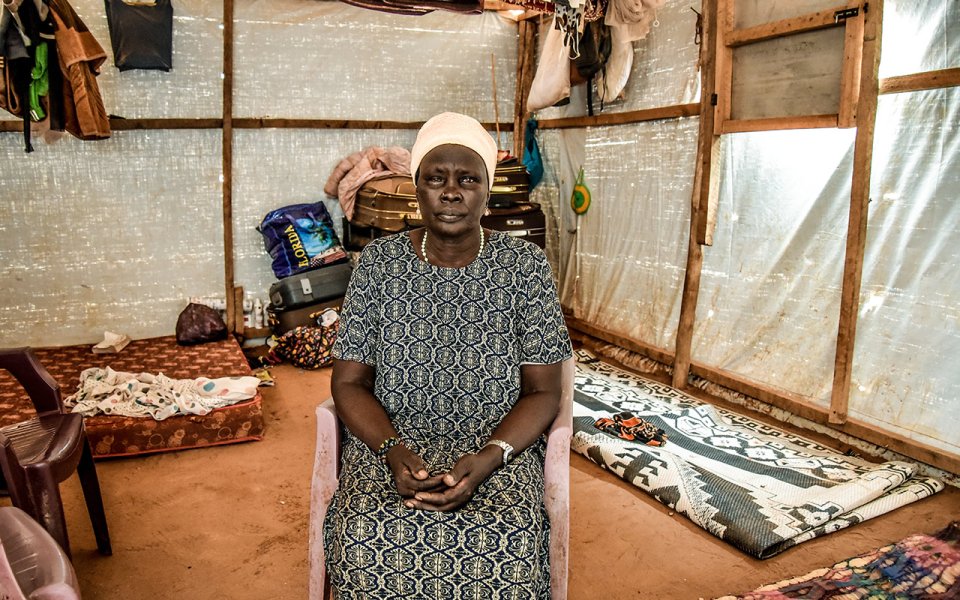 Ici, Nyakun, qui vit à Dadaab depuis 2013, raconte : «Je ne peux pas dire ce que l’avenir me réserve, mais une chose est sûre : je ne retournerai jamais au Soudan du Sud, malgré les conditions difficiles ici. L’ONU ne sait pas ce qu’il se passe dans le camp et il est difficile de se rendre dans leur bâtiment. Rien que d’obtenir un numéro en vue d’une visite est éprouvant.» 6 septembre 2019