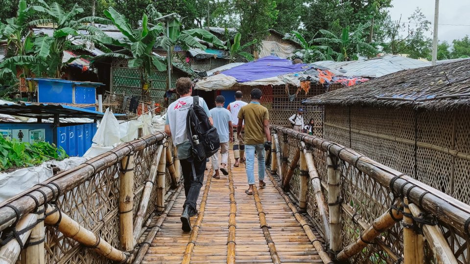 Bangladesh: Medizinischer Bedarf der Rohingyas ist überwältigend