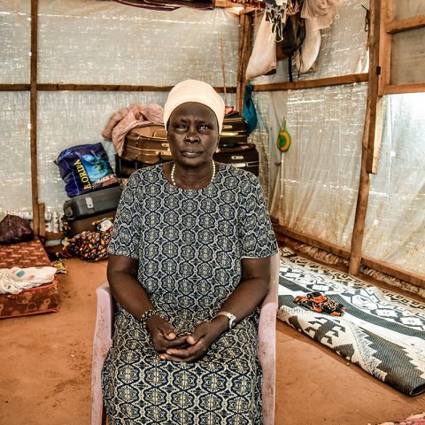 Ici, Nyakun, qui vit à Dadaab depuis 2013, raconte : «Je ne peux pas dire ce que l’avenir me réserve, mais une chose est sûre : je ne retournerai jamais au Soudan du Sud, malgré les conditions difficiles ici. L’ONU ne sait pas ce qu’il se passe dans le camp et il est difficile de se rendre dans leur bâtiment. Rien que d’obtenir un numéro en vue d’une visite est éprouvant.» 6 septembre 2019