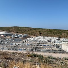 Das neue Aufnahmezentrum auf Samos, 5km von der Stadt Vathy entfernt.
