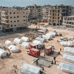Schutzunterkunft im Nordwesten Syriens nach dem Erdbeben. Februar 2023.