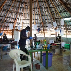 Isolationsstation für Masernpatient:innen im MSF-Spital im Geflüchtetencamp in Bentiu. Südsudan, Juli 2023.