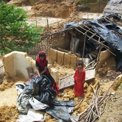 Images de la destruction récente du camps camp de fortune de Kutupalong à Cox’s Bazaar, Bangladesh, 14 juillet 2009.