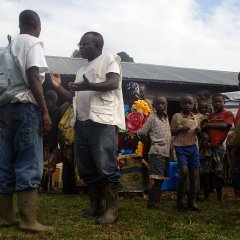 Campagne de vaccination contre la rougeole dans la zone de Masisi, République démocratique du Congo, novembre 2009.