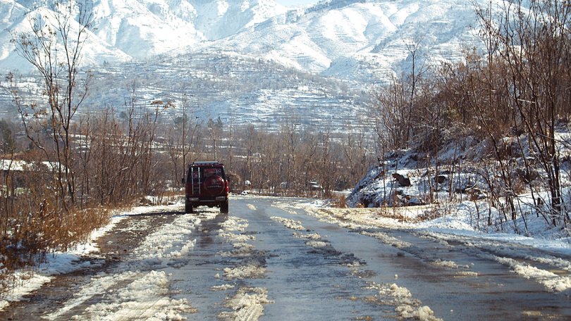 Novembre 2007 : MSF fournit des soins de santé primaires et des services d’ambulance dans le district de Swat au nord ouest du Pakistan.