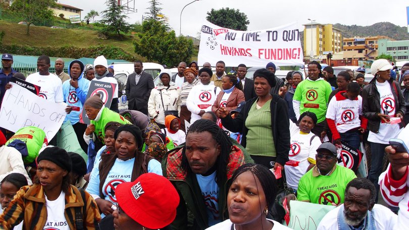 500 manifestants, dont les équipes MSF, appellent les pays donateurs à continuer de financer le fonds mondial. Mbabane, Swaziland.