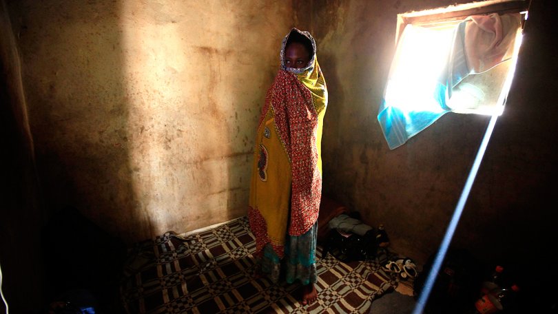 Une femme d'origine africaine se cache dans une ferme à la périphérie de Tripoli