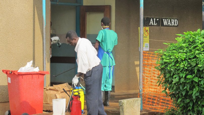 Une épidémie d’Ebola est officiellement considérée comme terminée quand il n’y a aucun nouveau cas confirmé dans un délai de 42 jours.