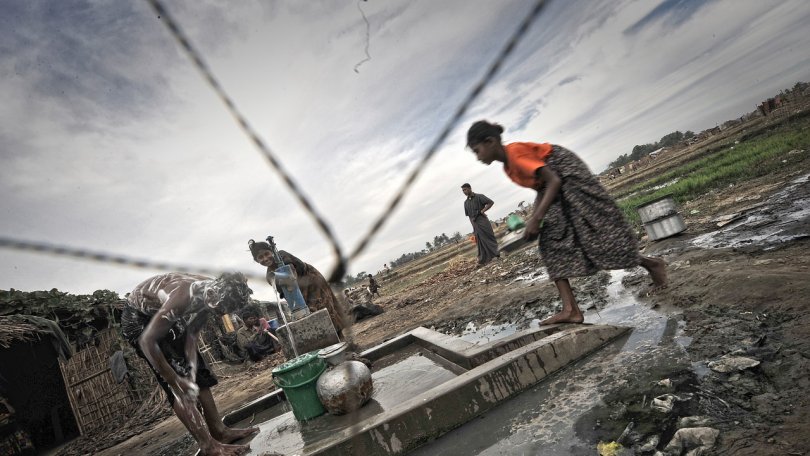 Bien que l'eau potable soit souvent disponible en quantité suffisante, certaines personnes déplacées s’en voient refuser l’accès.