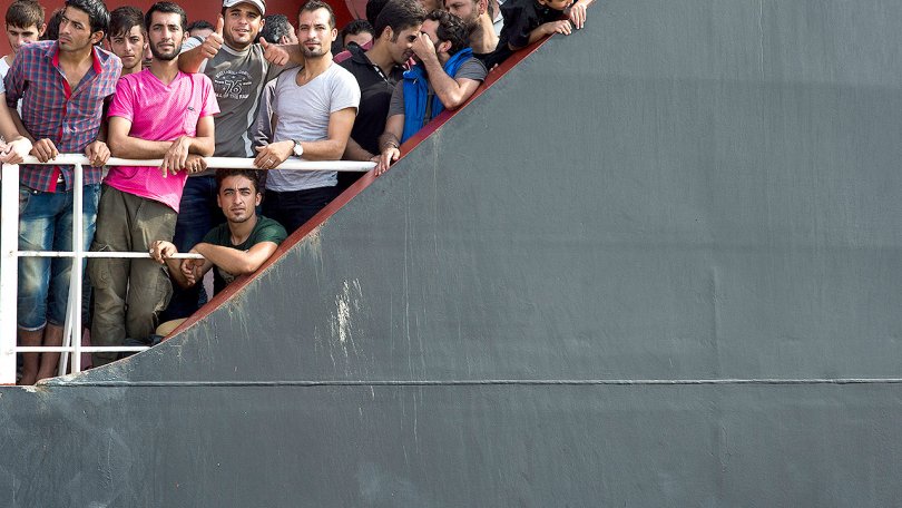 Tant que le désespoir incitera des migrants à entreprendre ce périlleux voyage, l’Italie et l’UE doivent agir et répondre à cette catastrophe.