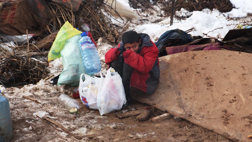 «Les familles vivent dans des conditions indignes, dans des campements de fortune disséminés dans tout le pays»