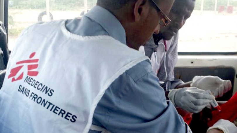 L'équipe MSF est composée d'un médecin, quatre infirmiers, cinq praticiens cliniques et deux logisticiens.