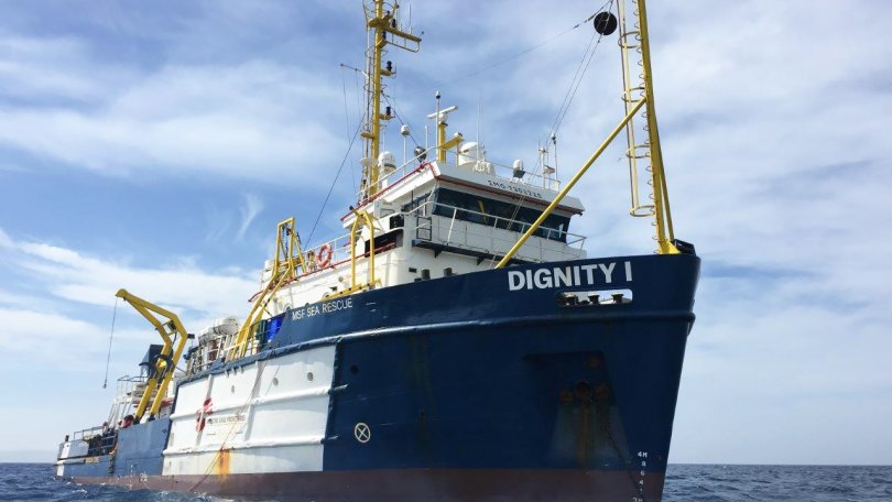 Le premier navire de recherche et de sauvetage  MSF, le Dignity I, d’une capacité d’embarquement de 400 personnes, a pris la mer le 21 avril depuis le port de Vallette.