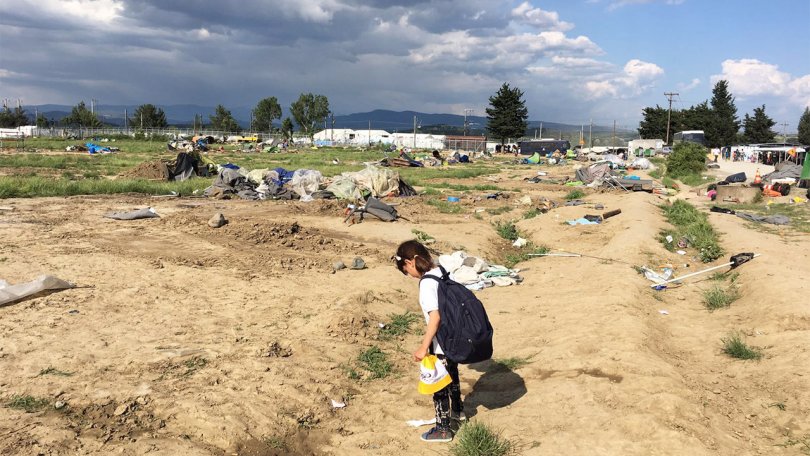 En 2016, en Europe, les réfugiés ne devraient pas avoir à vivre dans des tentes, leurs demandes d'asile devraient être entendues.