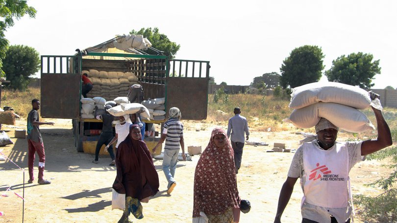 MSF a distribué 810 tonnes de nourriture à Maiduguri, dans le nord-est du Nigeria, ce qui correspond à l’alimentation nécessaire pour 26000 familles pendant deux semaines.